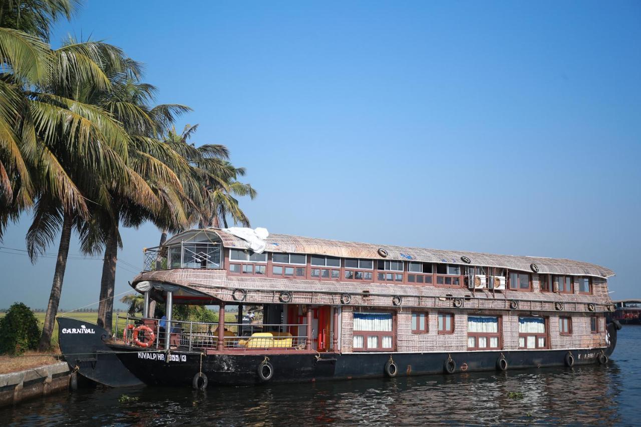 Friends Cruise, Nightstay Houseboat-VACCINATED STAFF Alappuzha Buitenkant foto